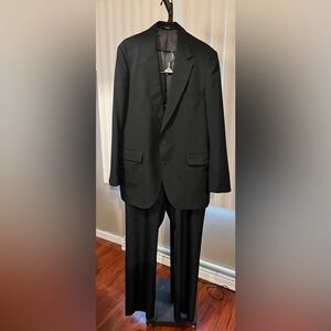 Men’s Dartmouth Navy Blue Pinstriped Suit size: 42